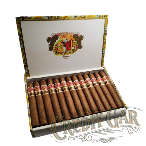 ROMEO Y JULIETA PIRÁMIDES AÑEJADOS 25' (2008) (PCC)