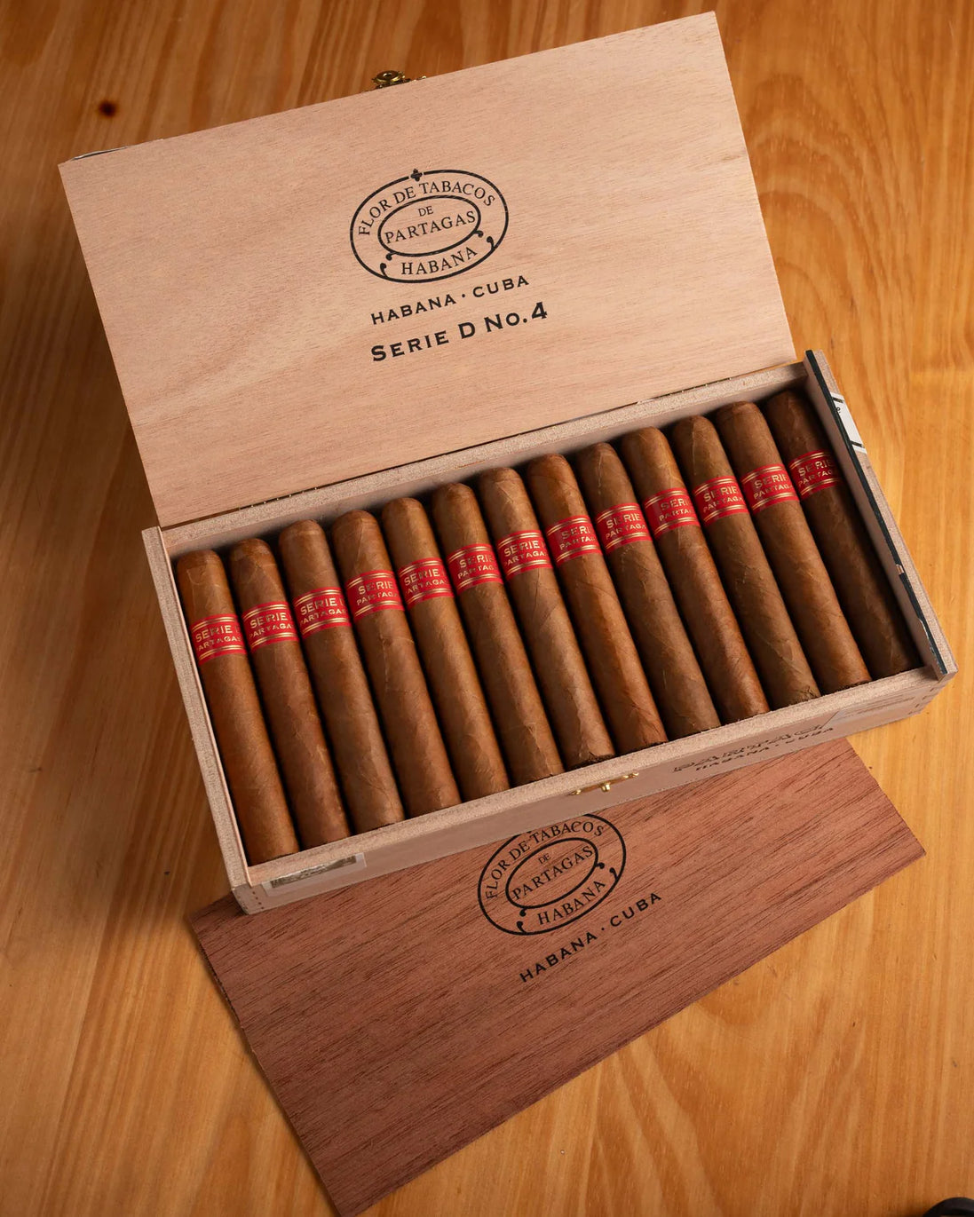 PARTAGAS SERIE D NO.4 25